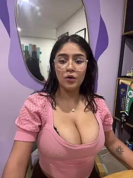 Snapshot of Juliana_News chatting on 03-06-25, 01:05 Juliana News online show from 03-06-25, 01:05