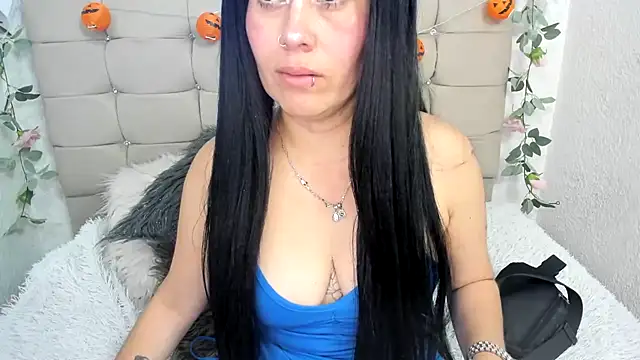 Snapshot of Tania_mature chatting on 10-30-25, 05:57 Tania mature online show from 10-30-25, 05:57