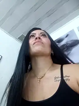 Snapshot of Tania_mature chatting on 06-16-26, 05:37 Tania mature online show from 06-16-26, 05:37