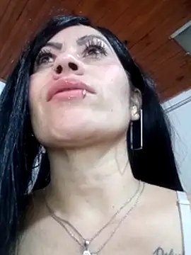 Snapshot of Tania_mature chatting on 06-26-26, 05:39 Tania mature online show from 06-26-26, 05:39