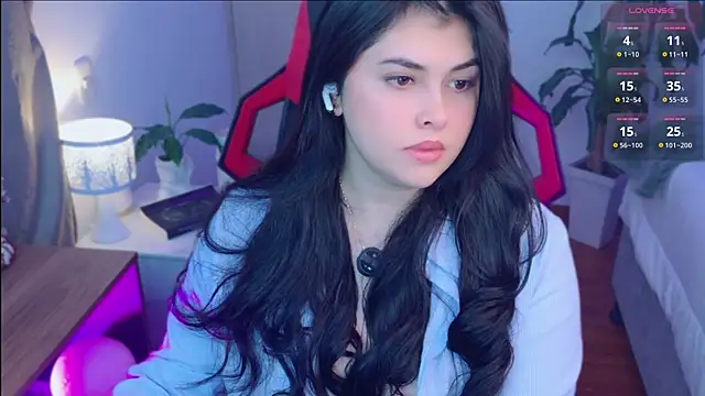 Alyaa s online show from 04-18-26, 02:26