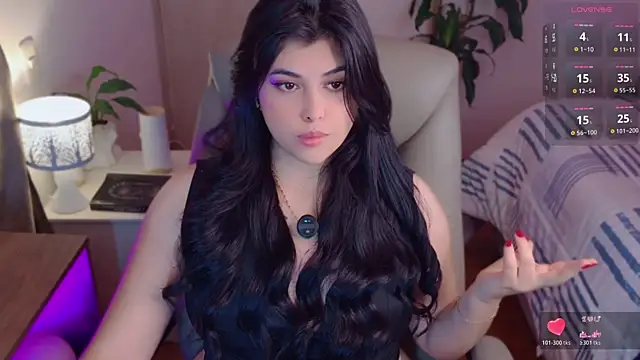 Snapshot of Alyaa_s chatting on 04-30-26, 02:40 Alyaa s online show from 04-30-26, 02:40