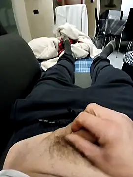 Snapshot of 74bob chatting on 11-19-25, 03:50 74bob online show from 11-19-25, 03:50