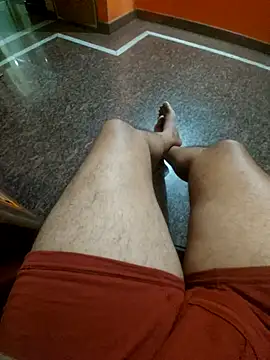 Stripkomal online show from 11-13-25, 04:17