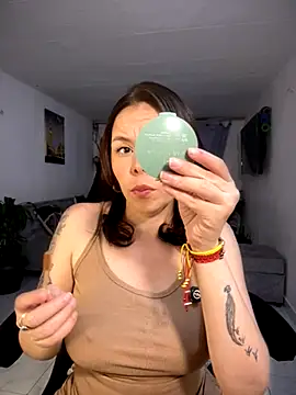 Snapshot of carolina16love chatting on 11-02-25, 11:18 carolina16love online show from 11-02-25, 11:18