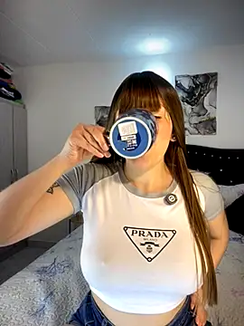 Snapshot of carolina16love chatting on 11-17-25, 09:53 carolina16love online show from 11-17-25, 09:53