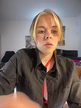 carolina16love online show from 12-16-25, 11:21