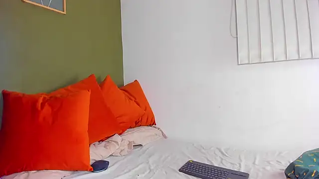 karlye 5 online show from 06-20-26, 11:40