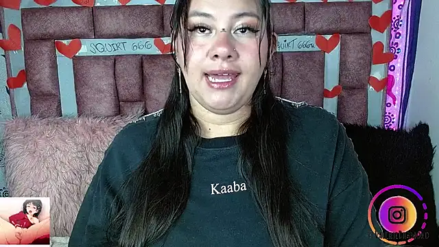 Snapshot of ValerieDiiamond chatting on 03-08-26, 04:49 ValerieDiiamond online show from 03-08-26, 04:49