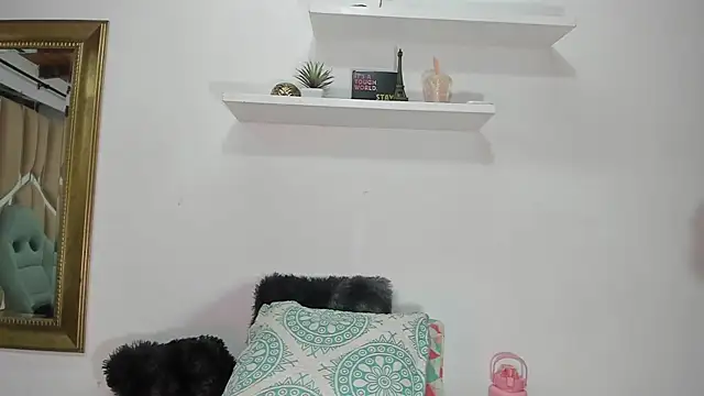 Snapshot of naia_blessed chatting on 01-22-25, 07:13 naia blessed online show from 01-22-25, 07:13