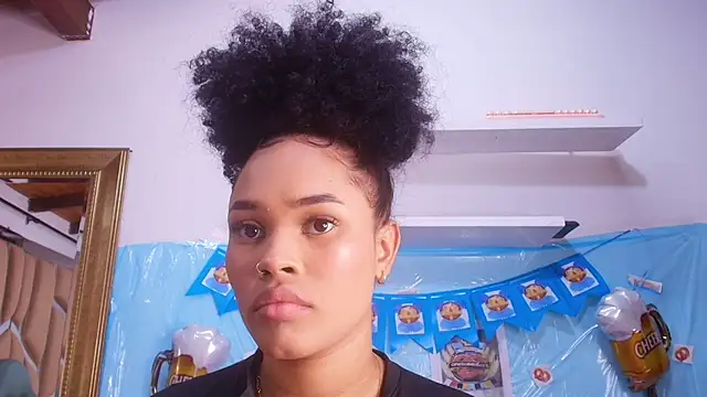 Snapshot of naia_blessed chatting on 09-23-25, 07:17 naia blessed online show from 09-23-25, 07:17