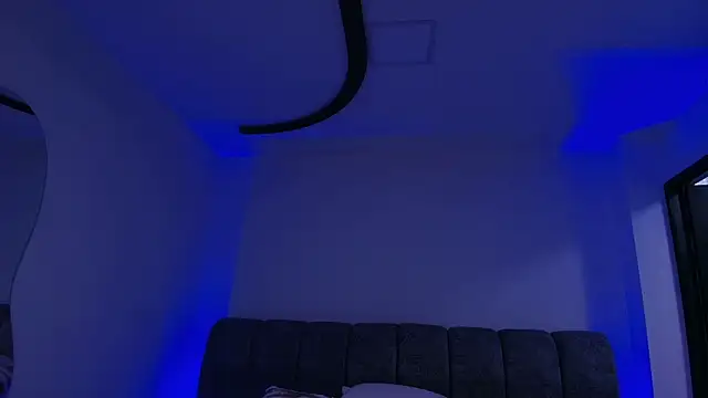 naia blessed online show from 11-08-25, 07:01