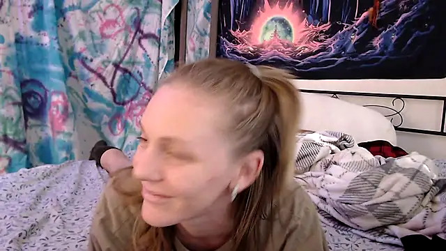 coryandthepeach online show from 12-23-24, 08:47