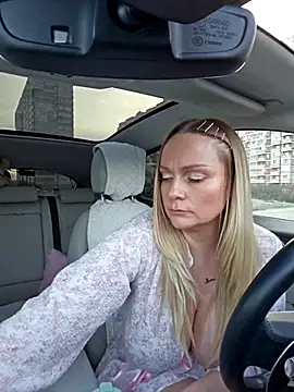 Bondgirl 013 online show from 11-20-25, 11:43