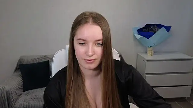 EvaMaddison online show from 01-02-25, 10:48