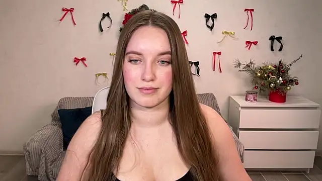 EvaMaddison online show from 01-09-26, 05:15