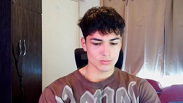 Snapshot of jimmy_class chatting on 11-10-25, 02:38 jimmy class online show from 11-10-25, 02:38