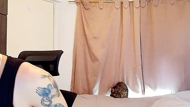 Snapshot of jimmy_class chatting on 11-28-25, 03:58 jimmy class online show from 11-28-25, 03:58