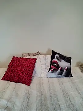 Snapshot of AureliaDoux chatting on 03-03-25, 03:42 AureliaDoux online show from 03-03-25, 03:42