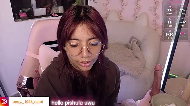 Snapshot of Nami_usagi chatting on 05-01-26, 09:30 Nami usagi online show from 05-01-26, 09:30