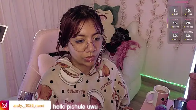 Snapshot of Nami_usagi chatting on 05-21-26, 04:47 Nami usagi online show from 05-21-26, 04:47