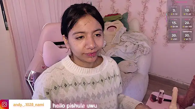 Snapshot of Nami_usagi chatting on 06-01-26, 11:12 Nami usagi online show from 06-01-26, 11:12