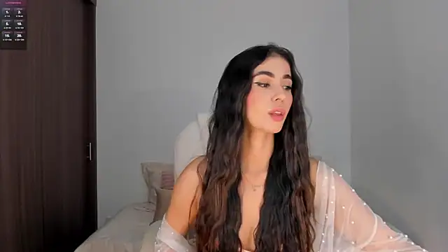 Snapshot of RebeccaBaxter chatting on 01-31-25, 02:28 RebeccaBaxter online show from 01-31-25, 02:28