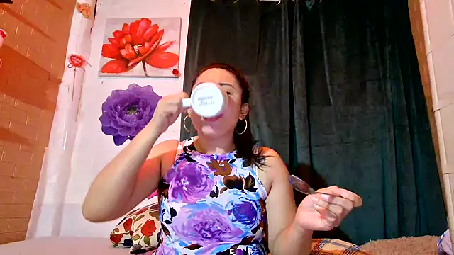 M e c e l online show from 03-18-26, 09:18