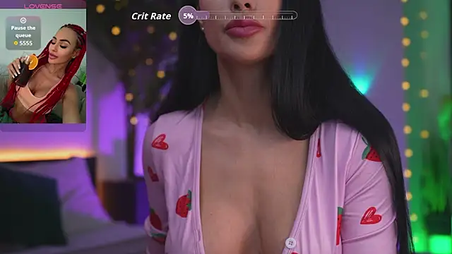 Snapshot of Lorettelorena chatting on 12-14-25, 08:24 Lorettelorena online show from 12-14-25, 08:24