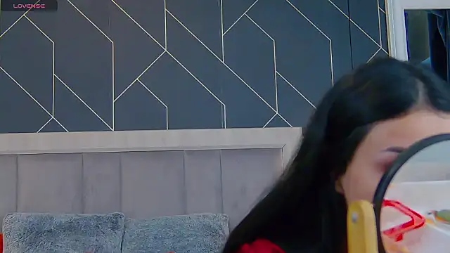 EmyLaveau online show from 02-18-26, 06:20