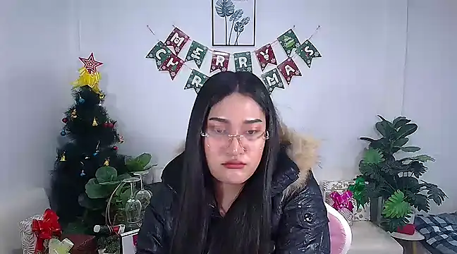 Snapshot of plysaithailand chatting on 01-13-25, 03:45 plysaithailand online show from 01-13-25, 03:45