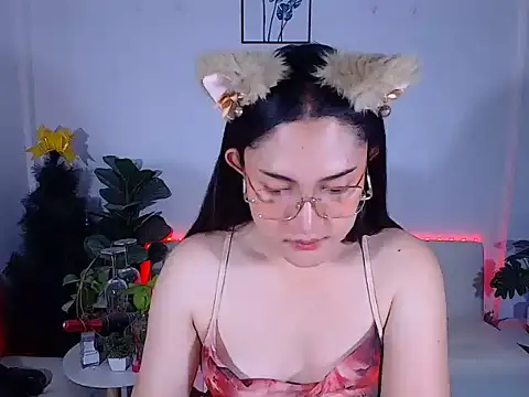 Snapshot of plysaithailand chatting on 07-23-26, 07:28 plysaithailand online show from 07-23-26, 07:28