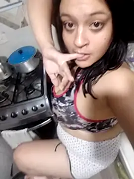 NatashaaBerry online show from 06-28-26, 04:51