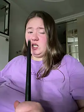 Snapshot of remirann_ chatting on 01-04-25, 05:47 remirann online show from 01-04-25, 05:47