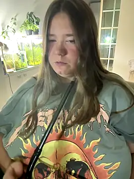 Snapshot of remirann_ chatting on 09-16-25, 08:21 remirann online show from 09-16-25, 08:21