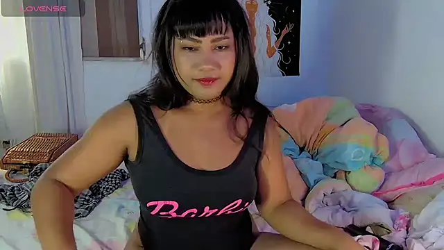 kiarybell   online show from 05-07-26, 01:16