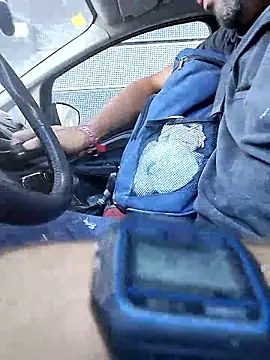 juandi21cm online show from 10-23-25, 02:05