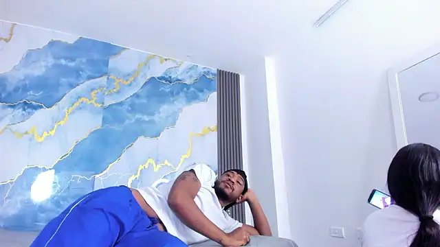 Kylieandjhonny online show from 02-20-26, 08:20