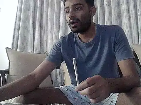 Snapshot of king_kong_india1 chatting on 02-24-25, 05:54 king kong india1 online show from 02-24-25, 05:54