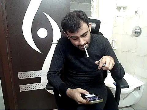 Snapshot of king_kong_india1 chatting on 01-11-26, 07:19 king kong india1 online show from 01-11-26, 07:19