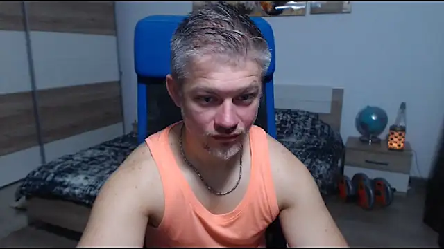 RobbyShawz online show from 11-10-25, 06:45