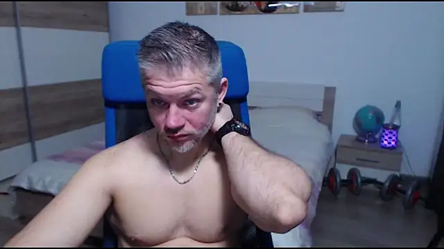 RobbyShawz online show from 12-19-25, 05:47