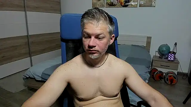 RobbyShawz online show from 06-07-26, 05:11