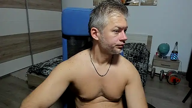 RobbyShawz online show from 07-11-26, 04:48