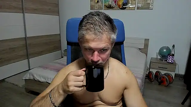 RobbyShawz online show from 07-24-26, 04:54