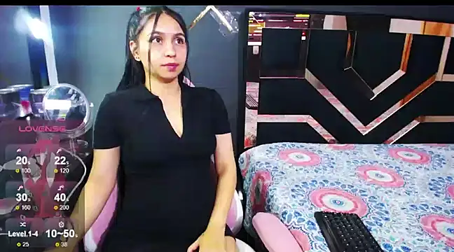 Snapshot of Lorena__ chatting on 02-12-25, 03:07 Lorena online show from 02-12-25, 03:07