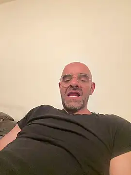 slim1976006 online show from 06-07-26, 01:10