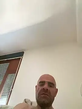 slim1976006 online show from 07-11-26, 11:02