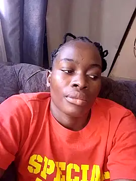 Snapshot of _cutemelania chatting on 02-17-25, 12:16  cutemelania online show from 02-17-25, 12:16