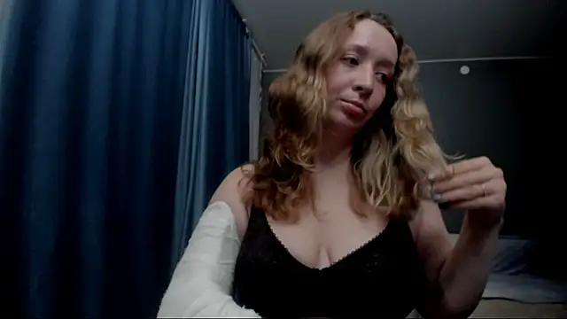 Eva Rikchter online show from 07-02-26, 08:26